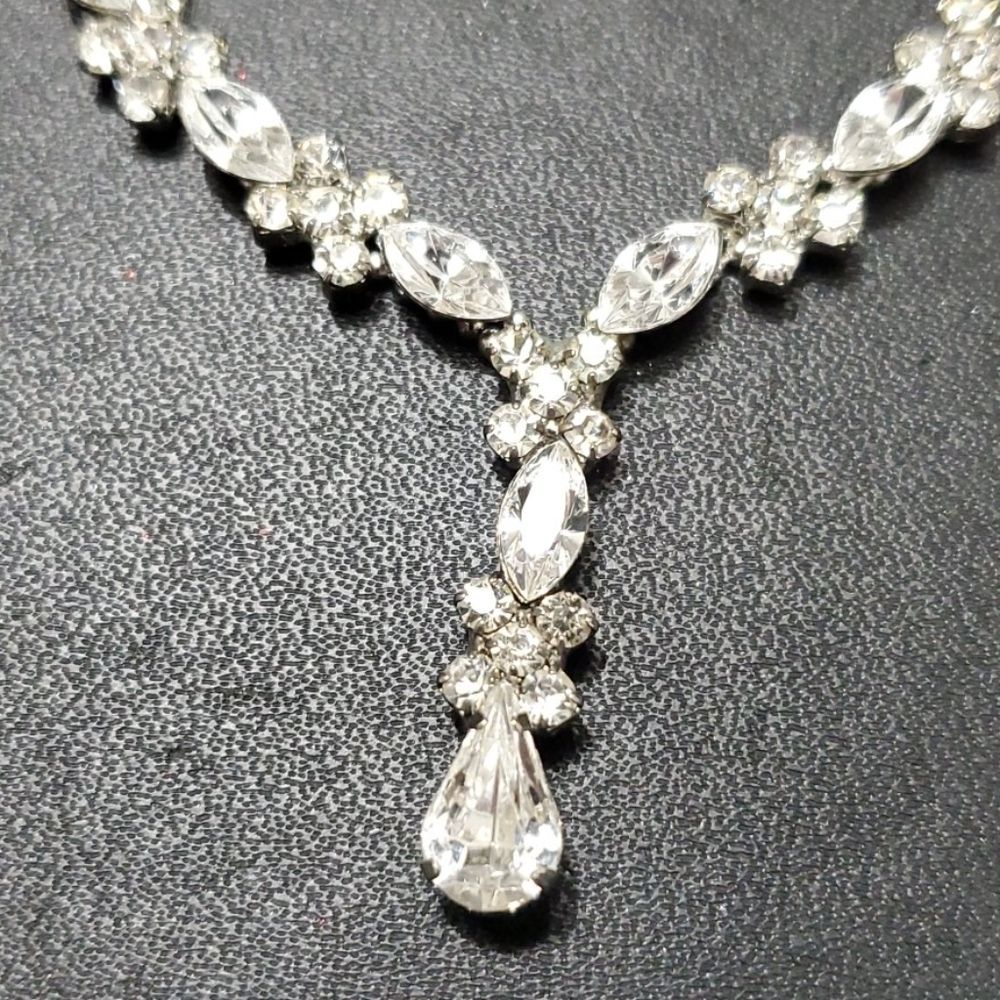 Christina Collection Rhinestone Necklace 25$